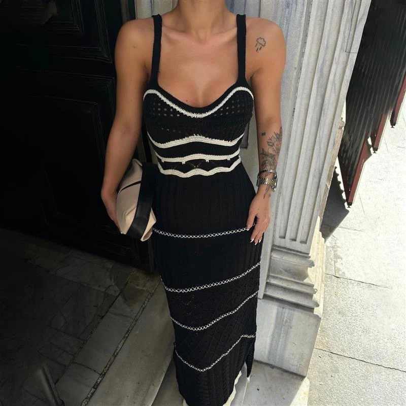 Elegant Crochet-Knit Bodycon Maxi Dress - Image 3