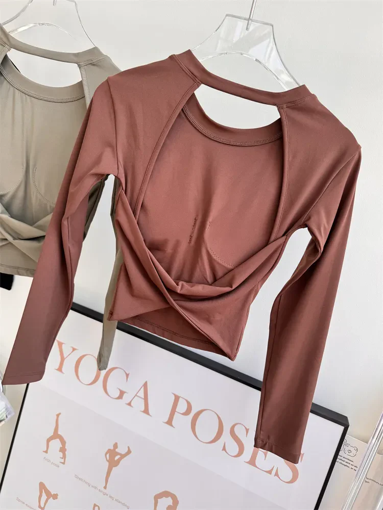 Jiuer Back Twist Built-In Bra Full Sleeves Top - Image 8