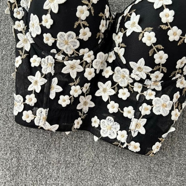 Luxe Daisy Detail Bustier - Image 7