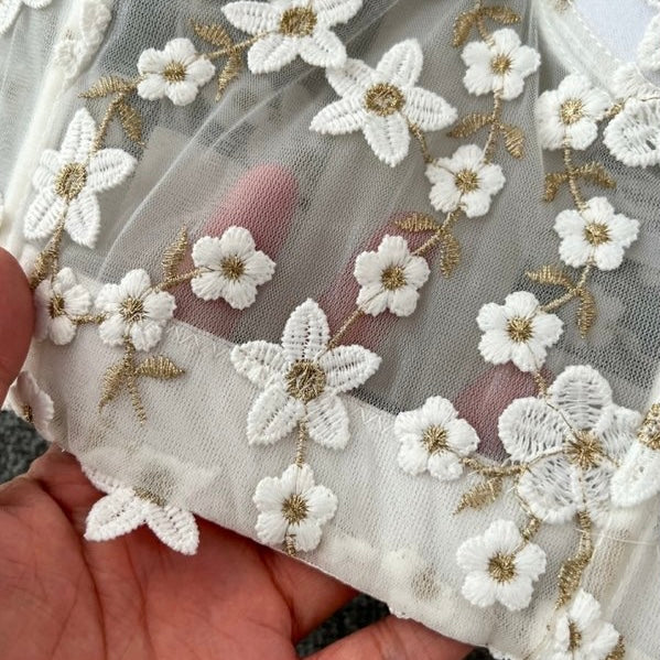 Luxe Daisy Detail Bustier - Image 8