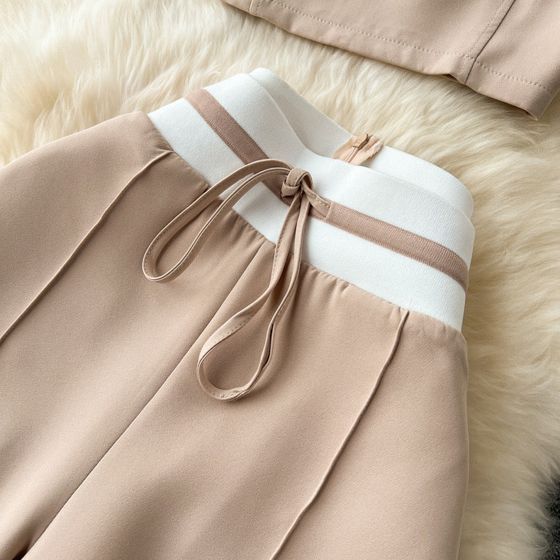 Monochrome Crop Tee And Wide Leg Pants - Image 8